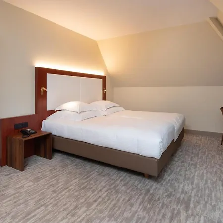 Hotel Rosenburg 4*