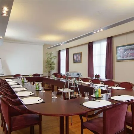 Rosenburg Szálloda 4*