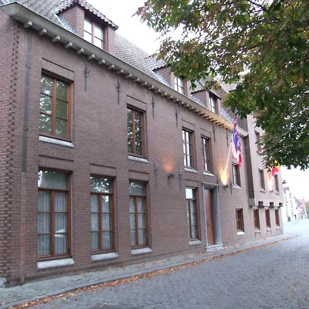 Rosenburg 4*