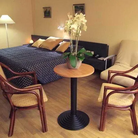 Hotel Rosenburg 4*